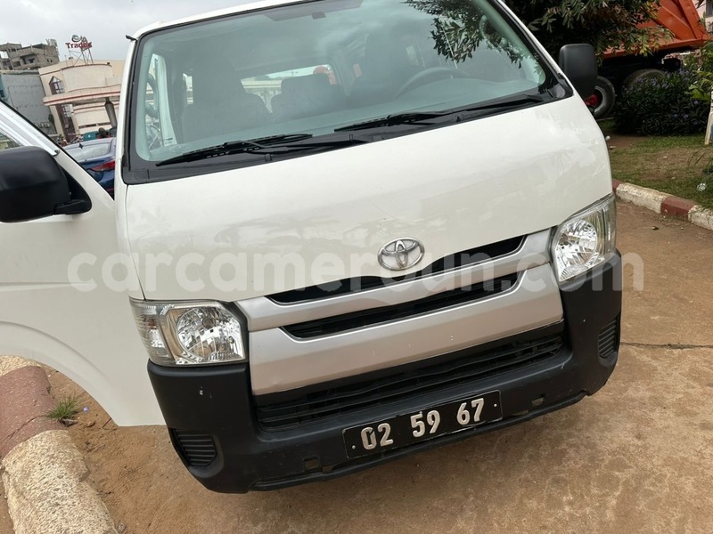 Big with watermark toyota hiace central cameroon yaounde 21638
