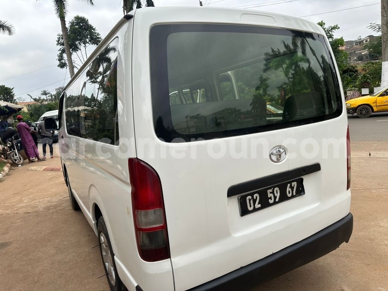 Big with watermark toyota hiace central cameroon yaounde 21638