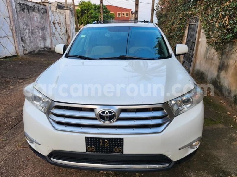 Big with watermark toyota highlander central cameroon yaounde 21641
