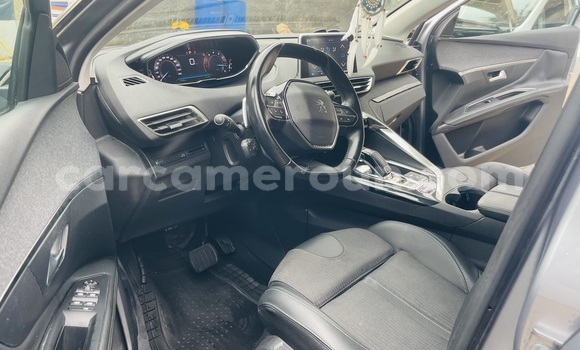 Acheter Occasion Voiture Peugeot 3008 Gris à Douala, Littoral Cameroon Acheter Occasion Voiture Peugeot 3008 Gris à Douala, Littoral Cameroon