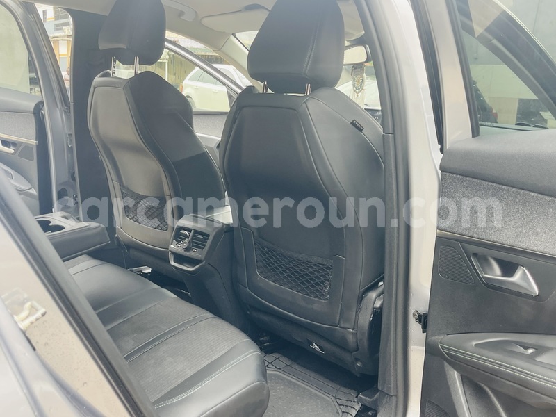 Big with watermark peugeot 3008 littoral cameroon douala 21652
