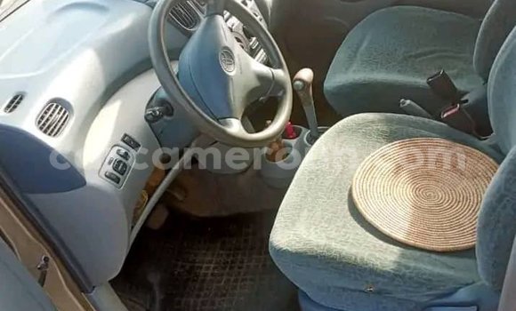 Acheter Occasion Voiture Toyota Verso Gris à Yaoundé, Central Cameroon Acheter Occasion Voiture Toyota Verso Gris à Yaoundé, Central Cameroon