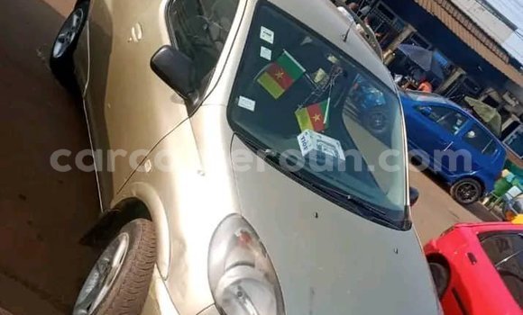 Acheter Occasion Voiture Toyota Verso Gris à Yaoundé, Central Cameroon Acheter Occasion Voiture Toyota Verso Gris à Yaoundé, Central Cameroon