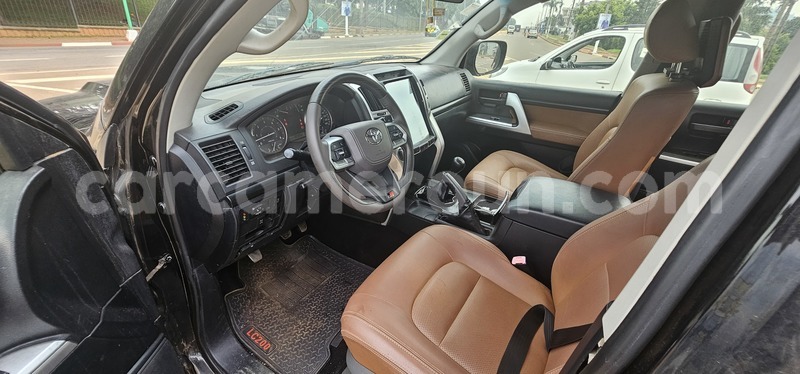 Big with watermark toyota land cruiser prado central cameroon yaounde 21669