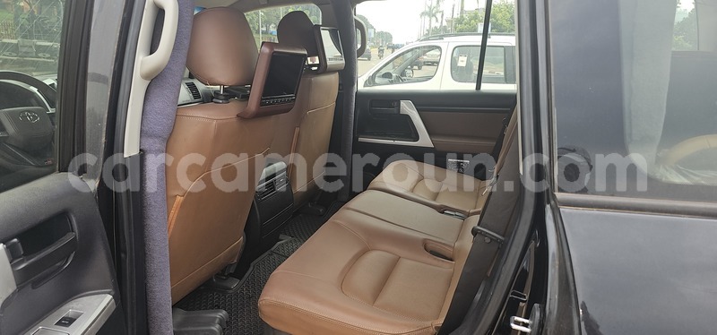 Big with watermark toyota land cruiser prado central cameroon yaounde 21669