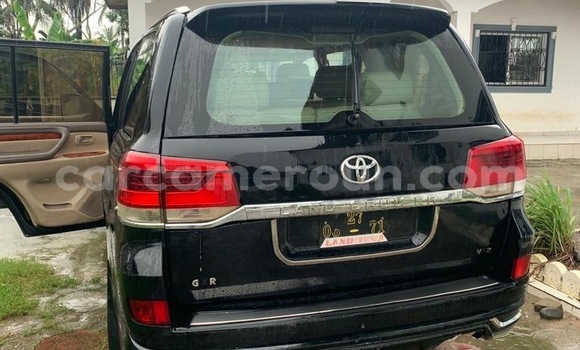 Acheter Occasion Voiture Toyota Land Cruiser Noir à Douala, Littoral Cameroon Acheter Occasion Voiture Toyota Land Cruiser Noir à Douala, Littoral Cameroon
