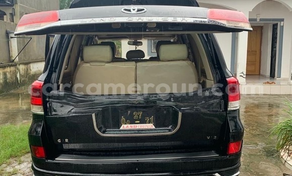 Acheter Occasion Voiture Toyota Land Cruiser Noir à Douala, Littoral Cameroon Acheter Occasion Voiture Toyota Land Cruiser Noir à Douala, Littoral Cameroon