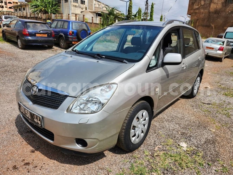 Big with watermark toyota corolla verso central cameroon yaounde 21671