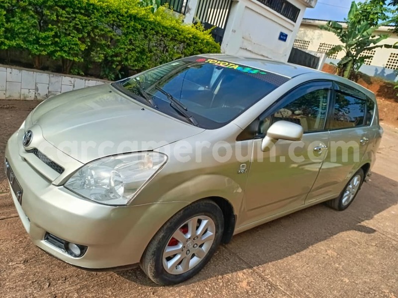 Big with watermark toyota corolla verso central cameroon yaounde 21674
