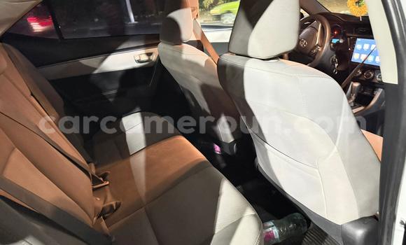 Acheter Occasion Voiture Toyota Corolla Blanc à Yaoundé, Central Cameroon Acheter Occasion Voiture Toyota Corolla Blanc à Yaoundé, Central Cameroon