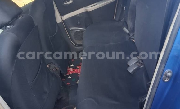 Acheter Occasion Voiture Toyota Yaris Bleu à Yaoundé, Central Cameroon Acheter Occasion Voiture Toyota Yaris Bleu à Yaoundé, Central Cameroon