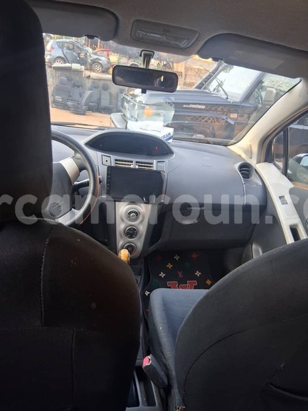 Big with watermark toyota yaris central cameroon yaounde 21681