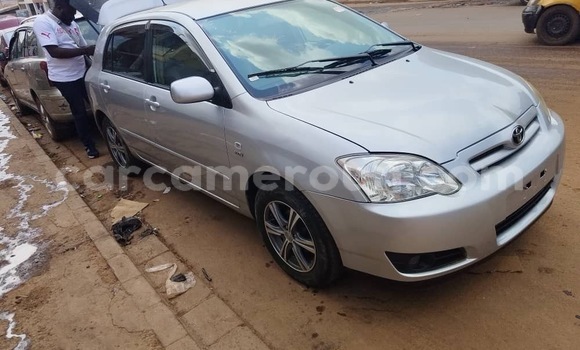 Acheter Occasion Voiture Toyota Corolla Gris à Yaoundé, Central Cameroon Acheter Occasion Voiture Toyota Corolla Gris à Yaoundé, Central Cameroon