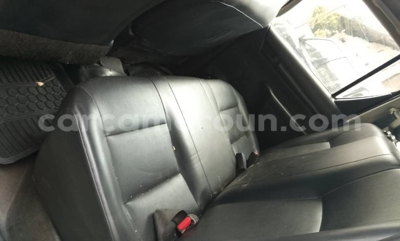 Acheter Neuf Voiture Toyota Hilux Blanc à Yaoundé, Central Cameroon Acheter Neuf Voiture Toyota Hilux Blanc à Yaoundé, Central Cameroon