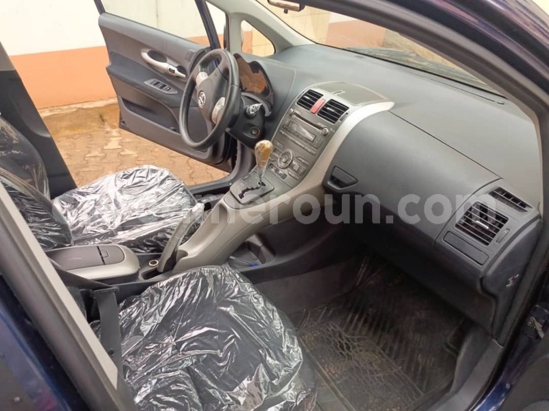 Big with watermark toyota auris littoral cameroon douala 21691