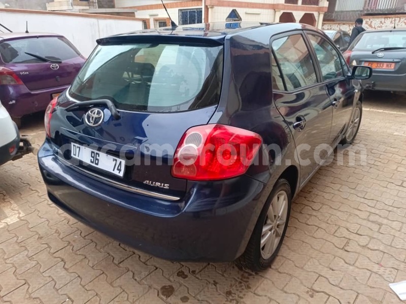 Big with watermark toyota auris littoral cameroon douala 21691