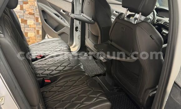 Acheter Occasion Voiture Peugeot 5008 Autre à Yaoundé, Central Cameroon Acheter Occasion Voiture Peugeot 5008 Autre à Yaoundé, Central Cameroon