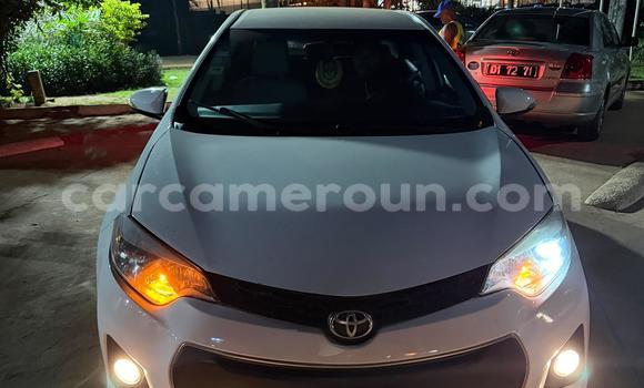 Acheter Occasion Voiture Toyota Corolla Blanc à Yaoundé, Central Cameroon Acheter Occasion Voiture Toyota Corolla Blanc à Yaoundé, Central Cameroon