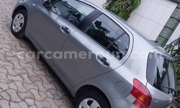 Acheter Occasion Voiture Toyota Yaris Gris à Douala, Littoral Cameroon Acheter Occasion Voiture Toyota Yaris Gris à Douala, Littoral Cameroon