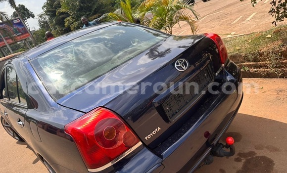 Acheter Occasion Voiture Toyota Avensis Bleu à Yaoundé, Central Cameroon Acheter Occasion Voiture Toyota Avensis Bleu à Yaoundé, Central Cameroon