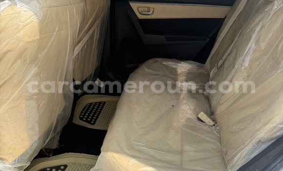 Acheter Neuf Voiture Toyota Corolla Blanc à Yaoundé, Central Cameroon Acheter Neuf Voiture Toyota Corolla Blanc à Yaoundé, Central Cameroon