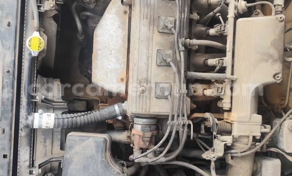 Acheter Import Voiture Toyota Carina E Blanc à Douala, Littoral Cameroon Acheter Import Voiture Toyota Carina E Blanc à Douala, Littoral Cameroon