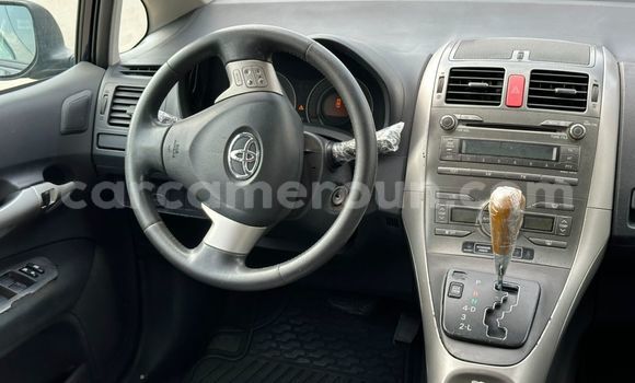 Acheter Import Voiture Toyota Auris Bleu à Douala, Littoral Cameroon Acheter Import Voiture Toyota Auris Bleu à Douala, Littoral Cameroon
