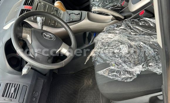 Acheter Import Voiture Toyota Auris Bleu à Douala, Littoral Cameroon Acheter Import Voiture Toyota Auris Bleu à Douala, Littoral Cameroon