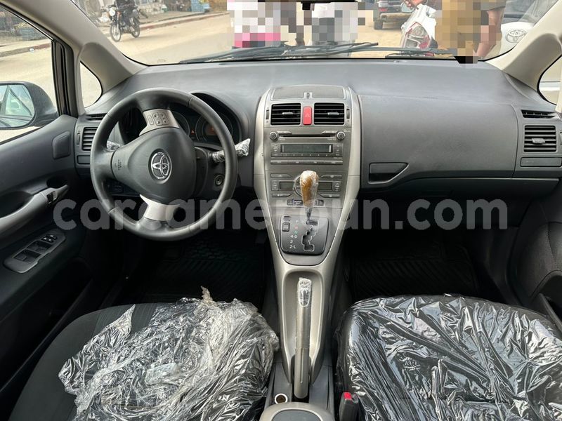 Big with watermark toyota auris littoral cameroon douala 21708