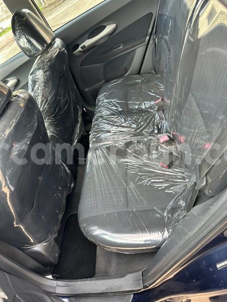 Big with watermark toyota auris littoral cameroon douala 21708