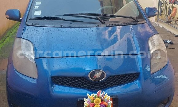 Acheter Occasion Voiture Toyota Yaris Bleu à Yaoundé, Central Cameroon Acheter Occasion Voiture Toyota Yaris Bleu à Yaoundé, Central Cameroon