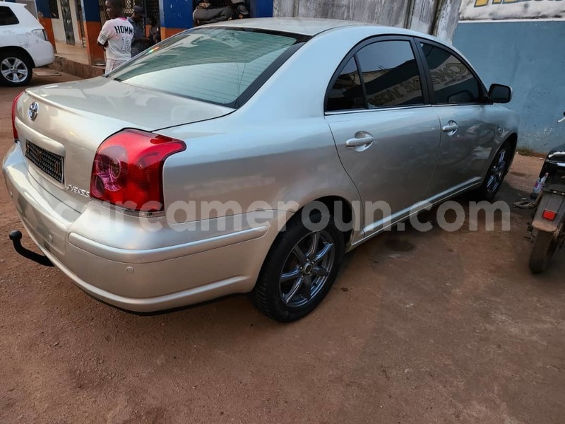 Big with watermark toyota avensis central cameroon yaounde 21711