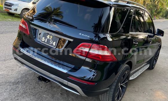 Acheter Occasion Voiture Mercedes‒Benz ML–Class Noir à Douala, Littoral Cameroon Acheter Occasion Voiture Mercedes‒Benz ML–Class Noir à Douala, Littoral Cameroon