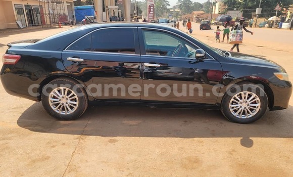 Sayi Na hannu Toyota Camry Black Mota in Yaounde a Babban Kamaru Sayi Na hannu Toyota Camry Black Mota in Yaounde a Babban Kamaru