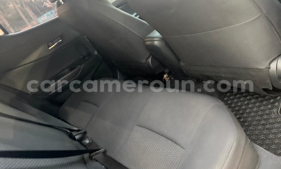 Acheter Occasion Voiture Toyota C-HR Noir à Yaoundé, Central Cameroon Acheter Occasion Voiture Toyota C-HR Noir à Yaoundé, Central Cameroon