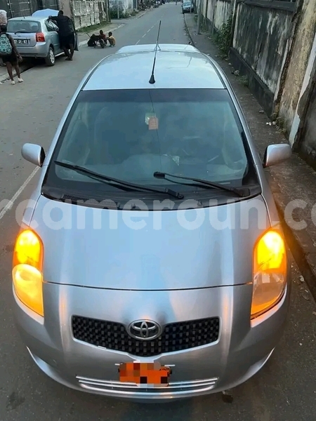 Big with watermark toyota yaris littoral cameroon douala 21724
