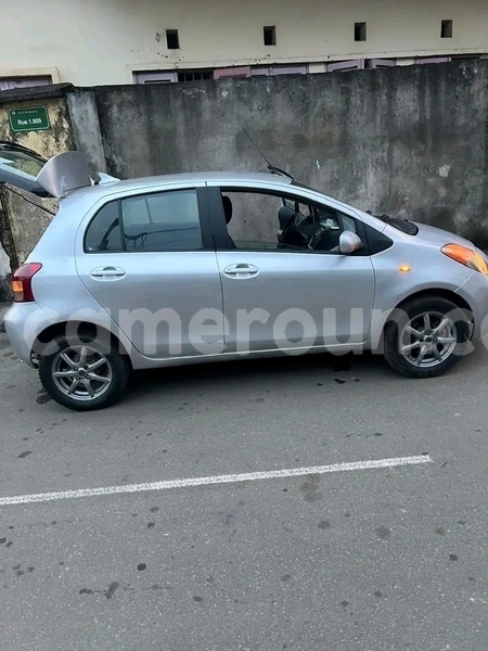 Big with watermark toyota yaris littoral cameroon douala 21724