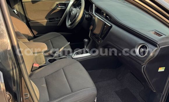 Acheter Occasion Voiture Toyota Auris Noir à Douala, Littoral Cameroon Acheter Occasion Voiture Toyota Auris Noir à Douala, Littoral Cameroon