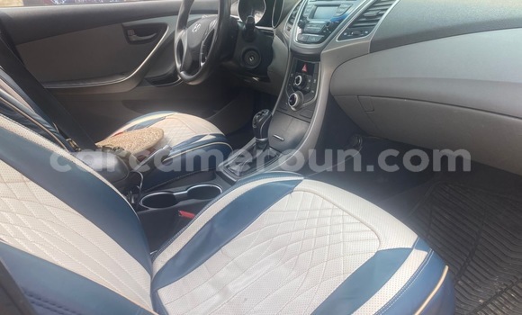 Acheter Occasion Voiture Hyundai Elantra Bleu à Yaoundé, Central Cameroon Acheter Occasion Voiture Hyundai Elantra Bleu à Yaoundé, Central Cameroon