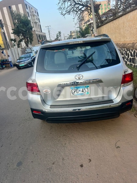 Big with watermark toyota highlander central cameroon yaounde 21745