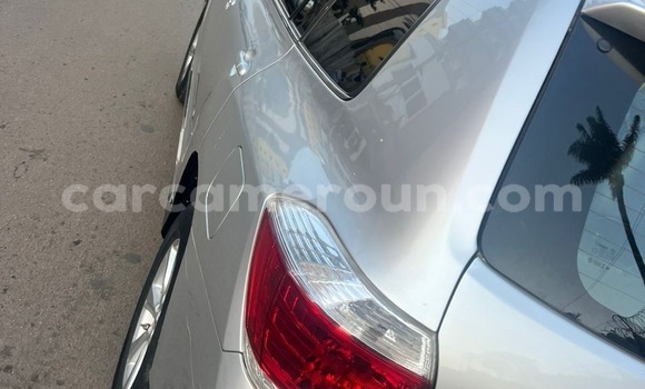 Acheter Occasion Voiture Toyota Highlander Gris à Yaoundé, Central Cameroon Acheter Occasion Voiture Toyota Highlander Gris à Yaoundé, Central Cameroon