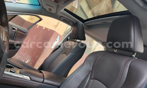 Acheter Occasion Voiture Lexus RX 350 Blanc à Yaoundé, Central Cameroon Acheter Occasion Voiture Lexus RX 350 Blanc à Yaoundé, Central Cameroon