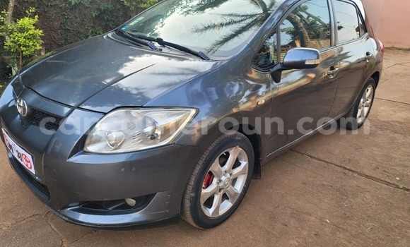 Buy Used Toyota Auris Silver Car in Yaounde in Central Cameroon Buy Used Toyota Auris Silver Car in Yaounde in Central Cameroon
