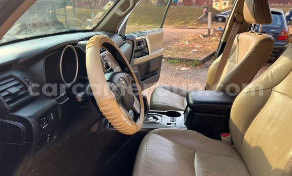 Acheter Occasion Voiture Toyota 4Runner Blanc à Yaoundé, Central Cameroon Acheter Occasion Voiture Toyota 4Runner Blanc à Yaoundé, Central Cameroon