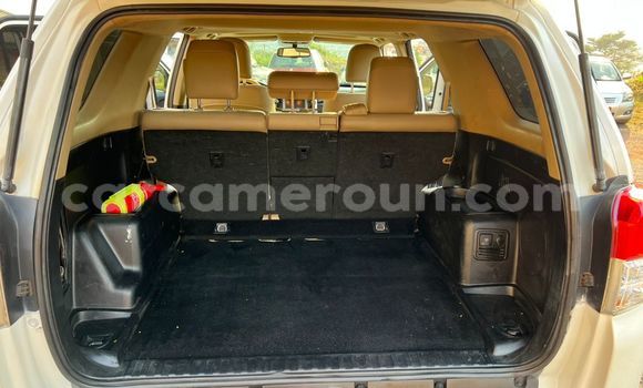 Acheter Occasion Voiture Toyota 4Runner Blanc à Yaoundé, Central Cameroon Acheter Occasion Voiture Toyota 4Runner Blanc à Yaoundé, Central Cameroon