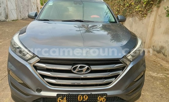 Acheter Occasion Voiture Hyundai Tucson Gris à Yaoundé, Central Cameroon Acheter Occasion Voiture Hyundai Tucson Gris à Yaoundé, Central Cameroon