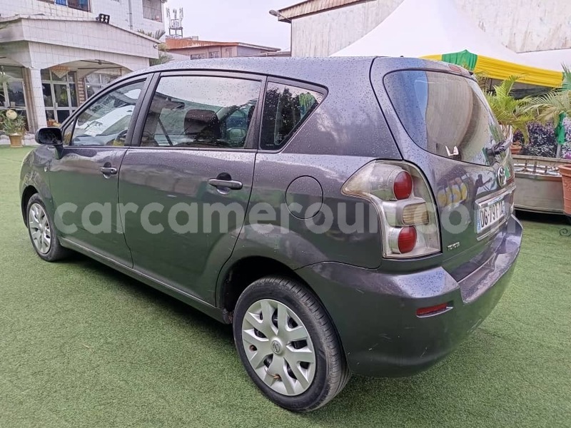 Big with watermark toyota corolla verso littoral cameroon douala 21760
