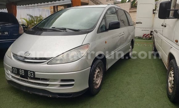 Acheter Import Voiture Toyota Previa Gris à Douala, Littoral Cameroon