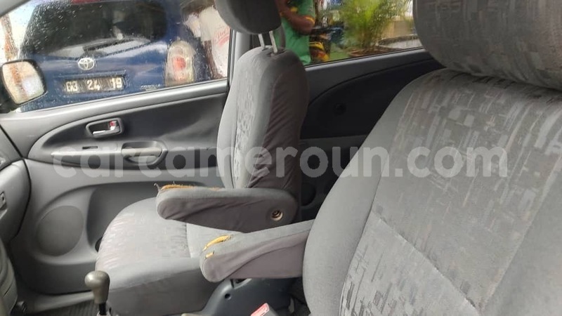 Big with watermark toyota previa littoral cameroon douala 21761