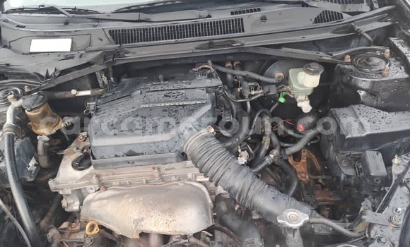 Acheter Occasion Voiture Toyota RAV4 Noir à Yaoundé, Central Cameroon Acheter Occasion Voiture Toyota RAV4 Noir à Yaoundé, Central Cameroon